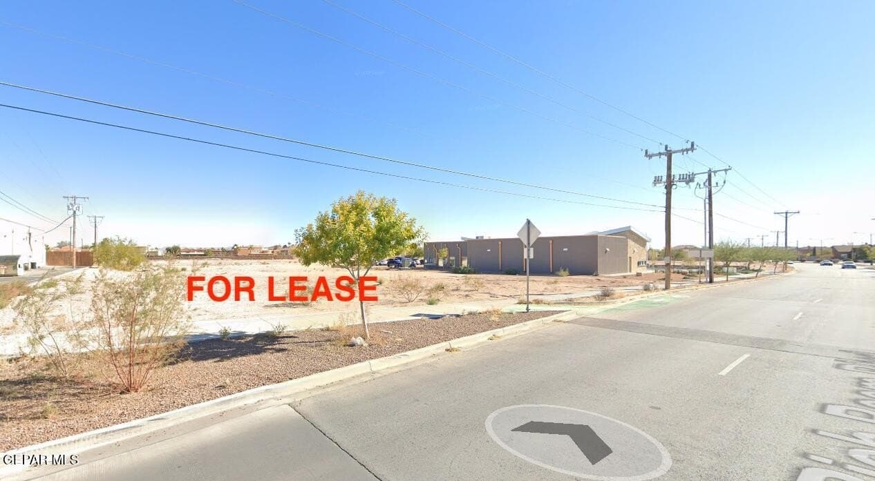 0.73 acres in El Paso County gallery image 2