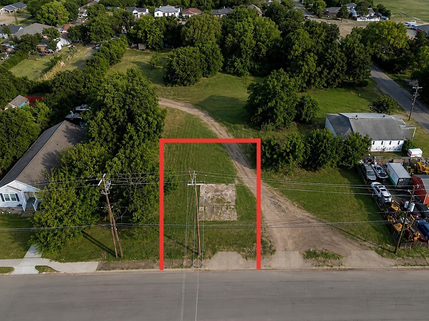 0.09 acres in Dallas County - photo 2