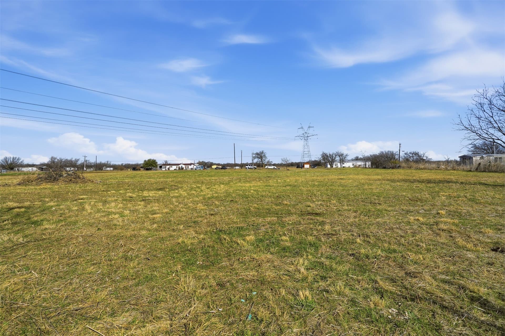 2.21 acres in Johnson County - photo 11