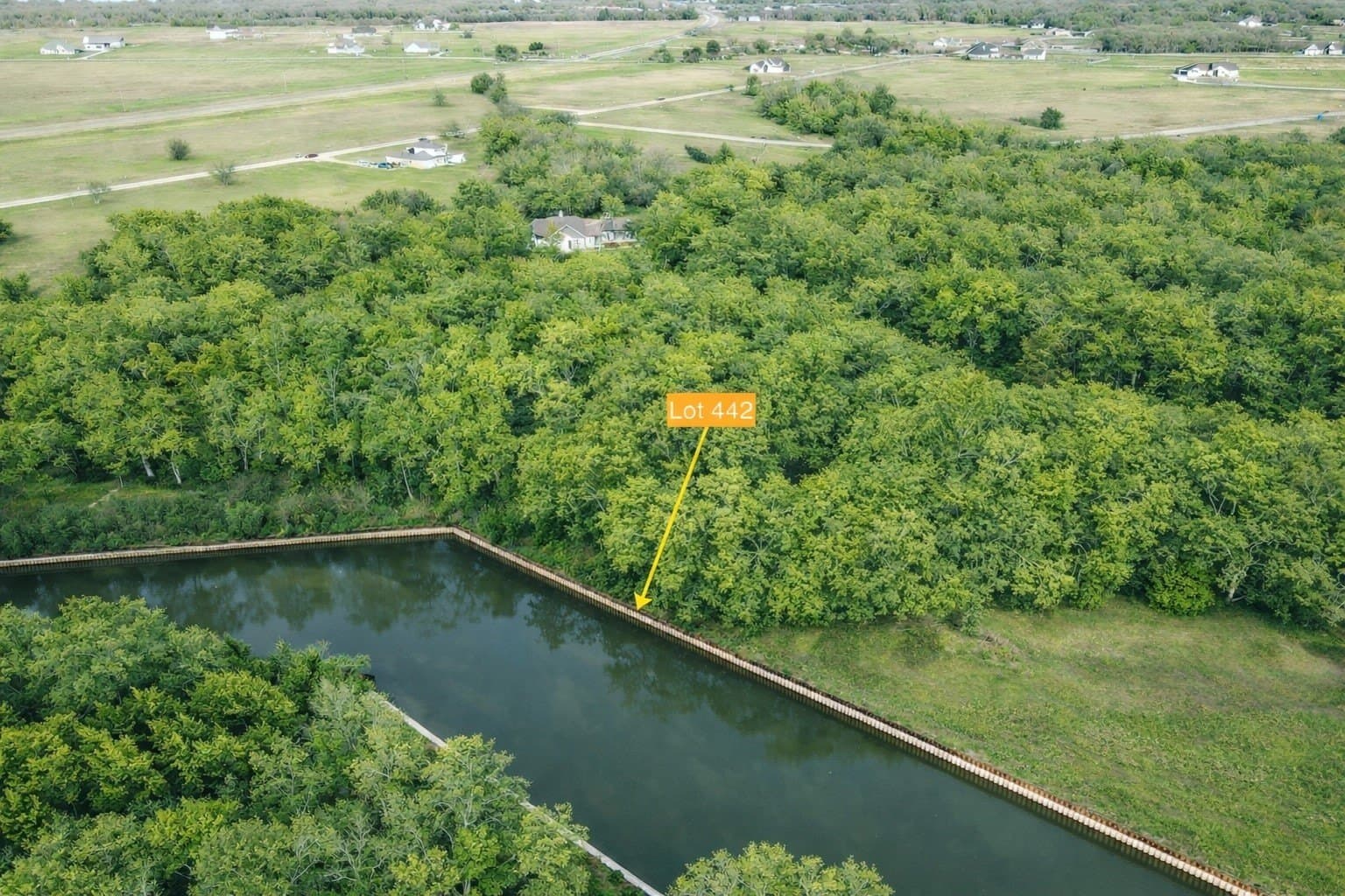 0.56 acres in Navarro County - photo 6