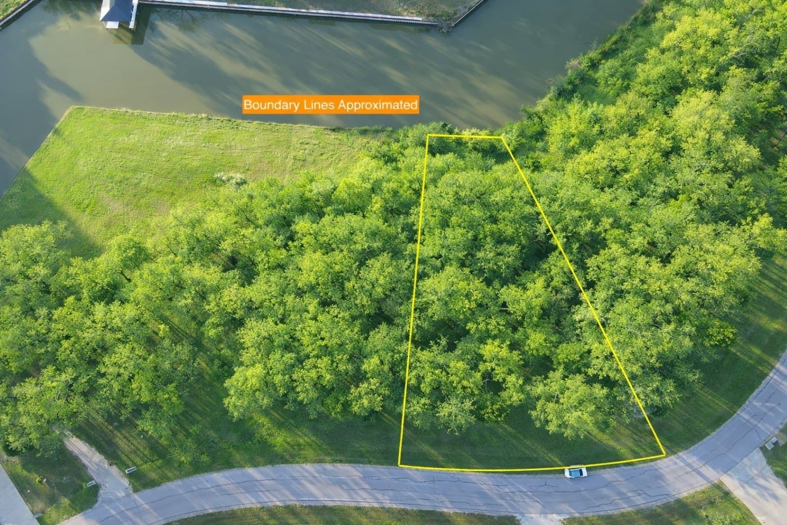 0.56 acres in Navarro County - photo 23