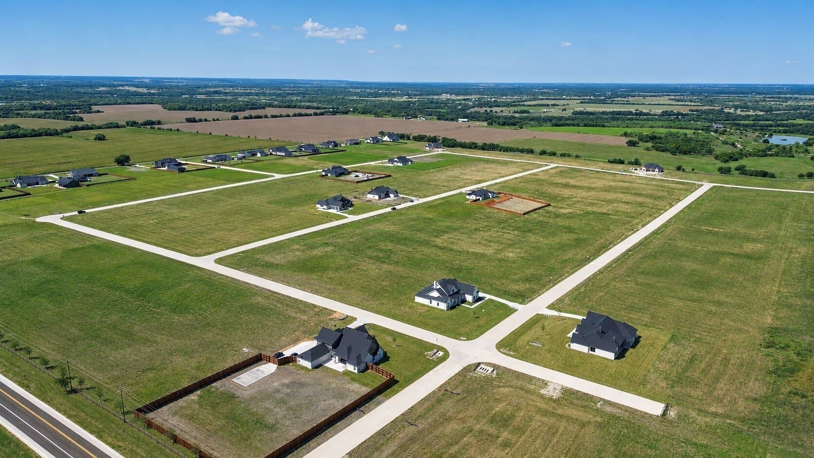 1 acres in Ellis County gallery image 4