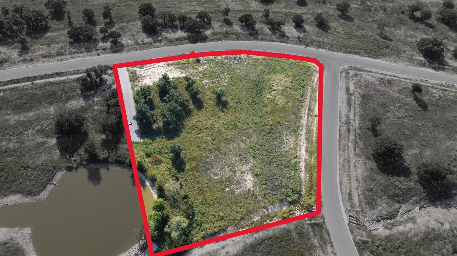 2.56 acres in Hood County gallery image 3