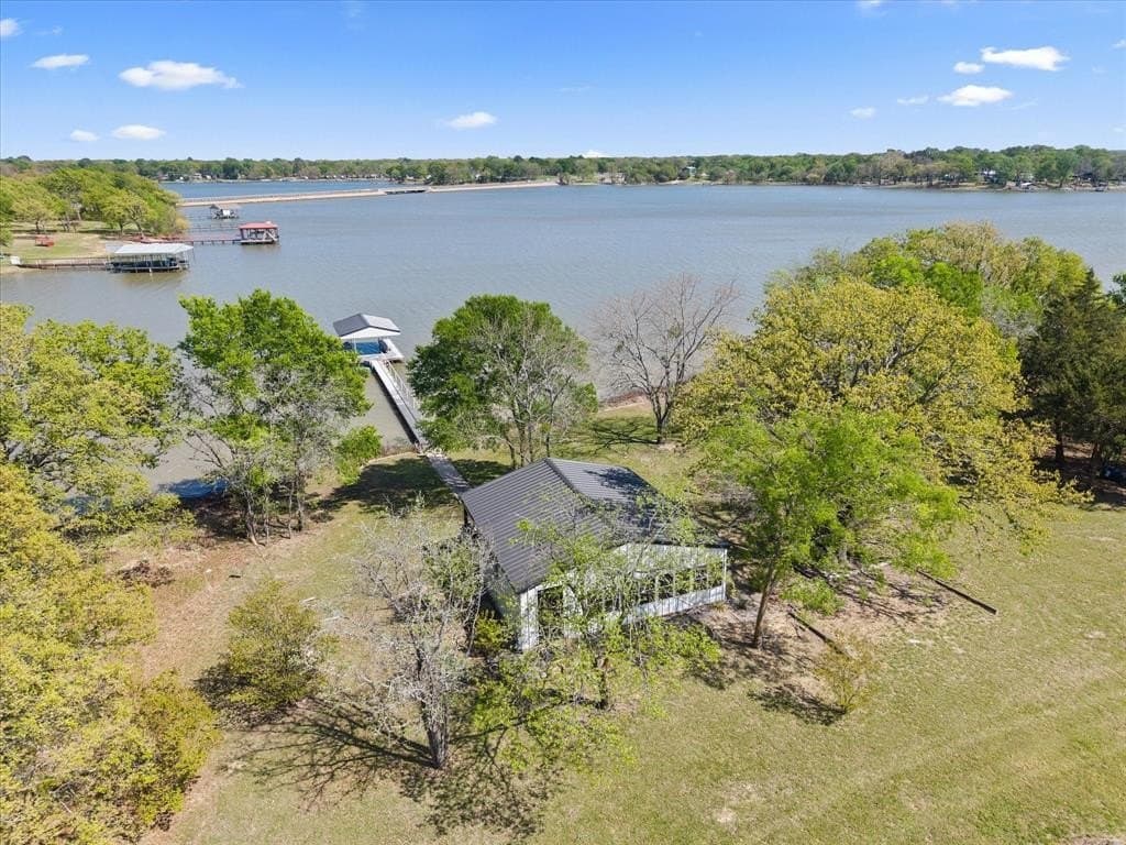 0.87 acres in Hunt County featured view