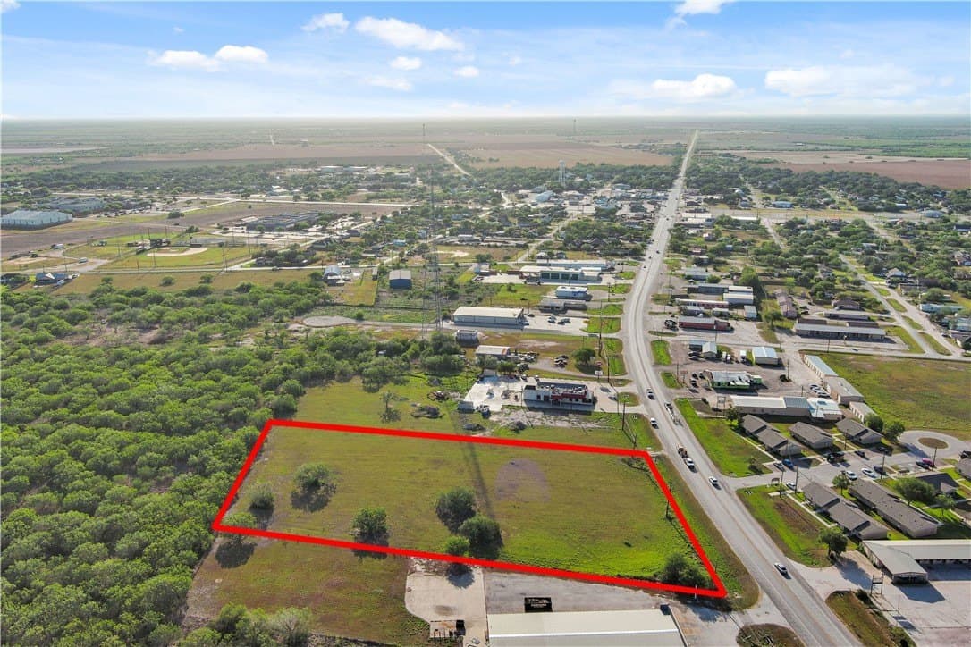 1.45 acres in Jim Wells County gallery image 3