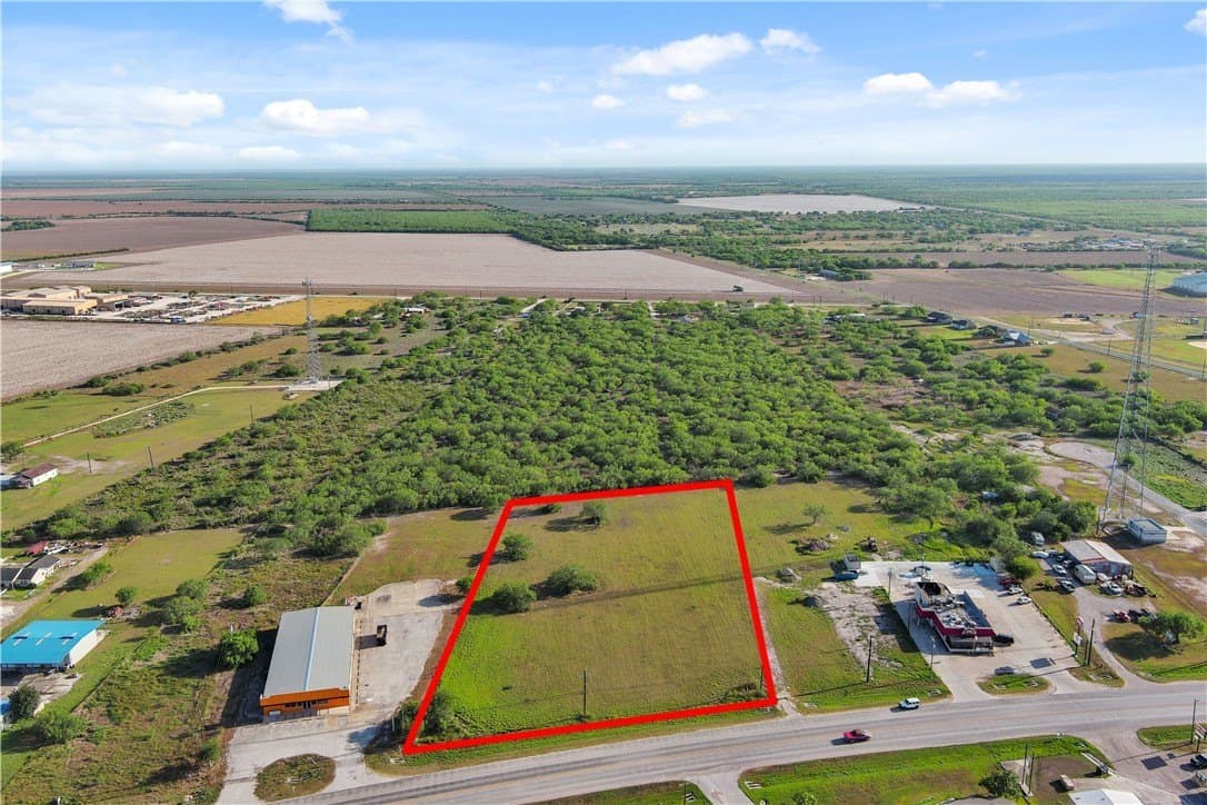1.45 acres in Jim Wells County featured view