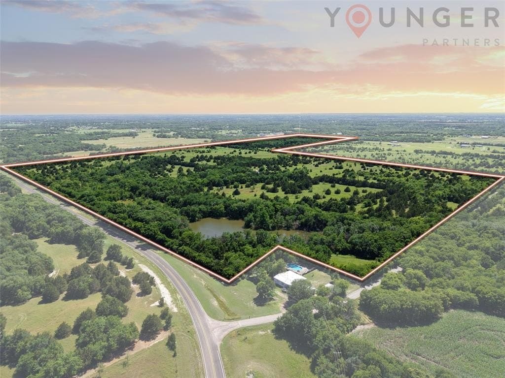 158.62 acres in Grayson County gallery image 3