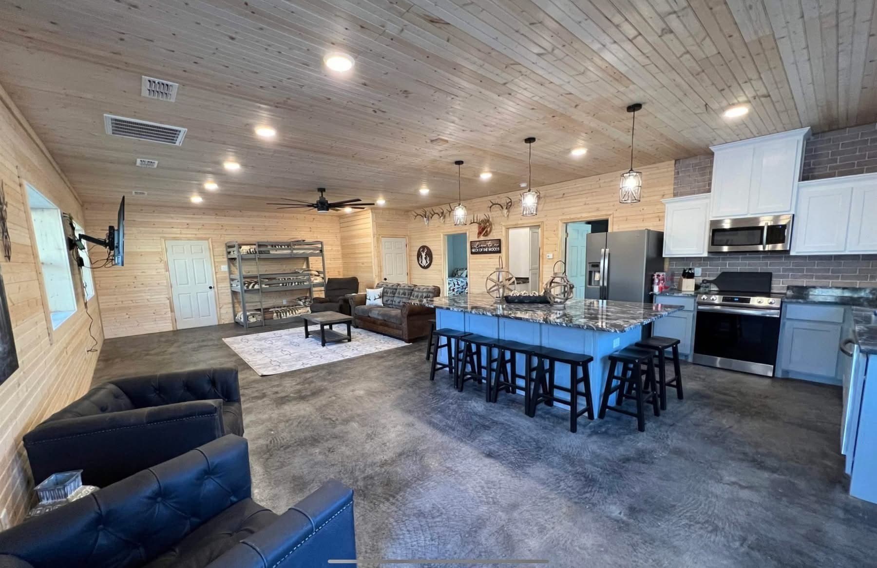 146.76 acres in Morris County gallery image 2