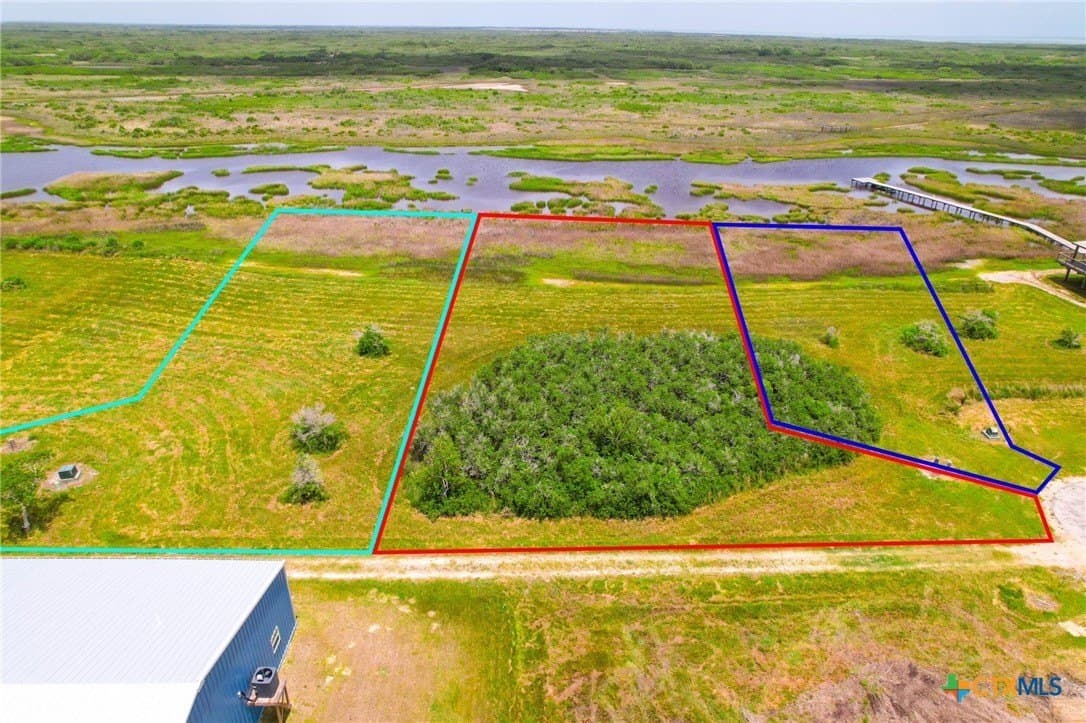 0.53 acres in Calhoun County - photo 7