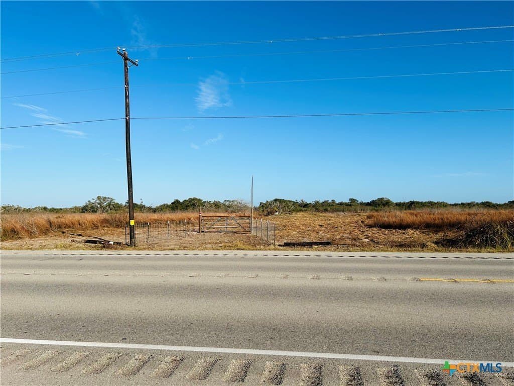 31.5 acres in Aransas County - photo 33