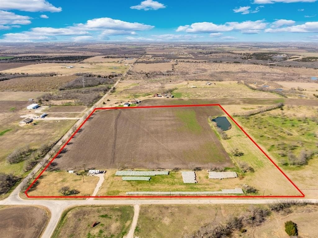 23.9 acres in Ellis County gallery image 2