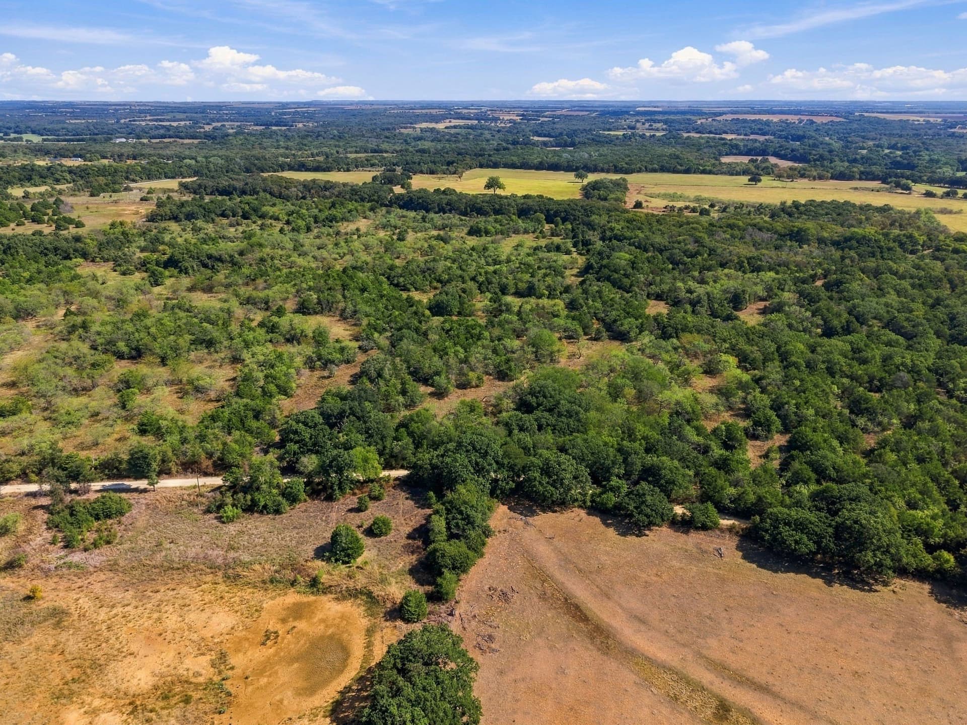20 acres in Hill County - photo 3