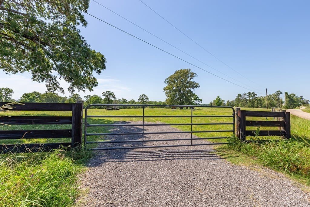 41.72 acres in Texas County featured view