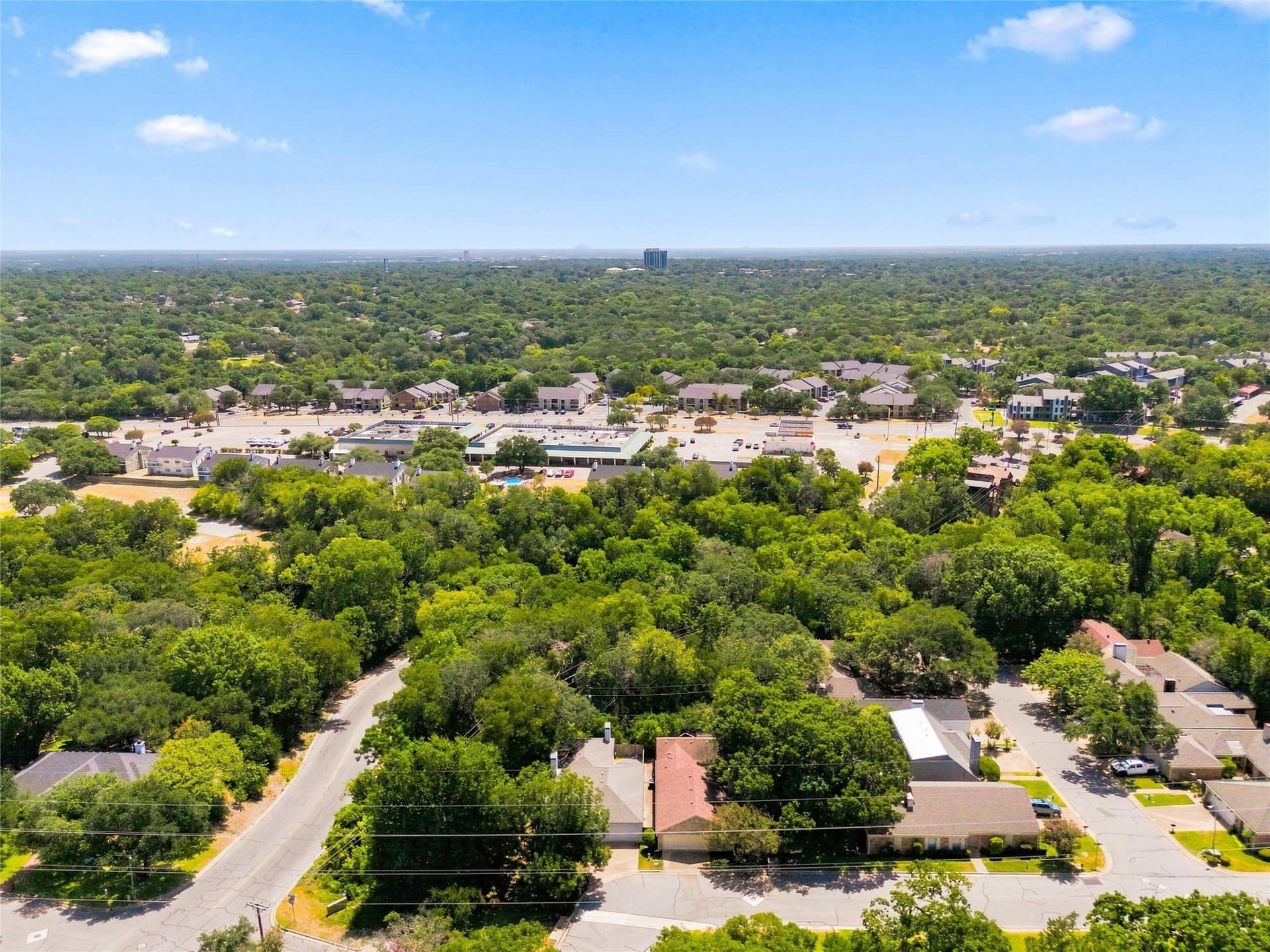 1.58 acres in McLennan County - photo 9