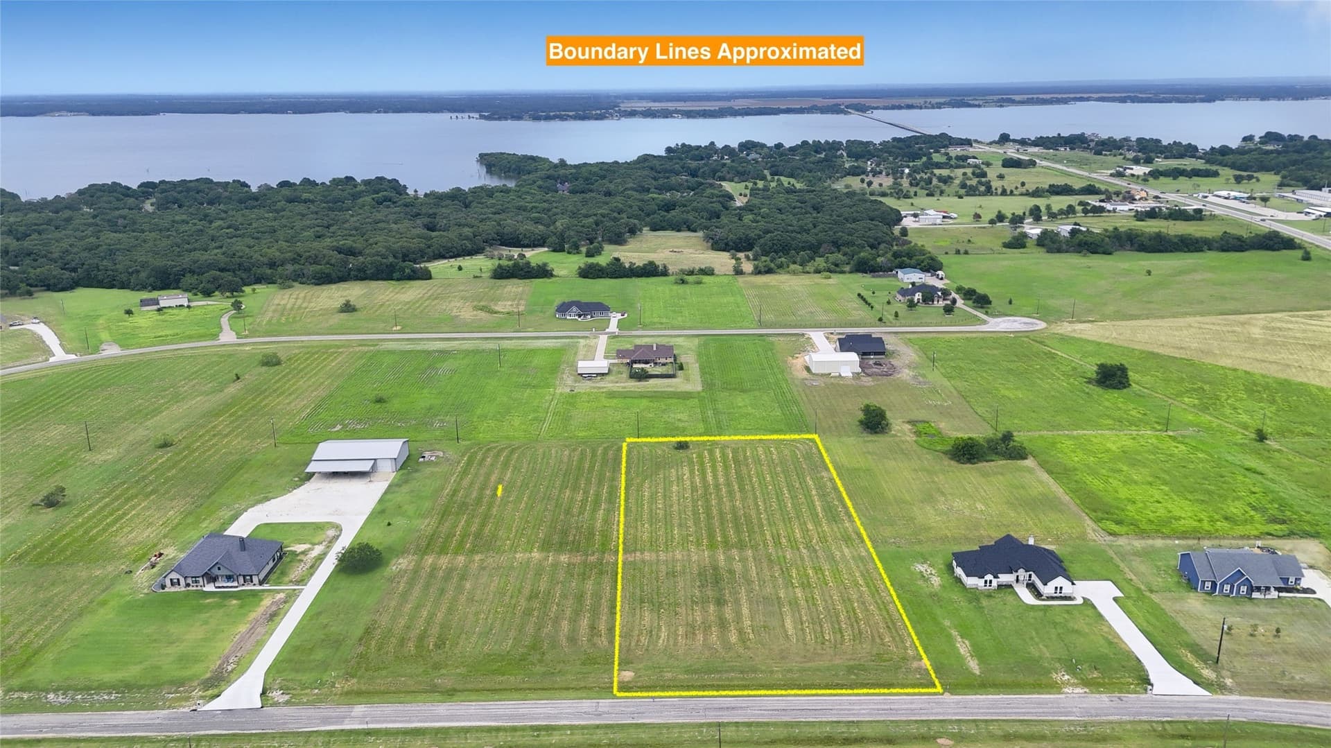 2.01 acres in Navarro County gallery image 2