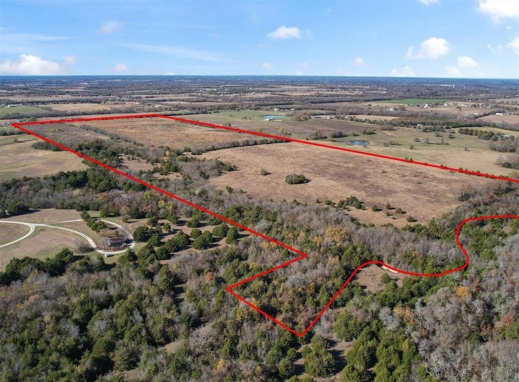 95.98 acres in Grayson County gallery image 3