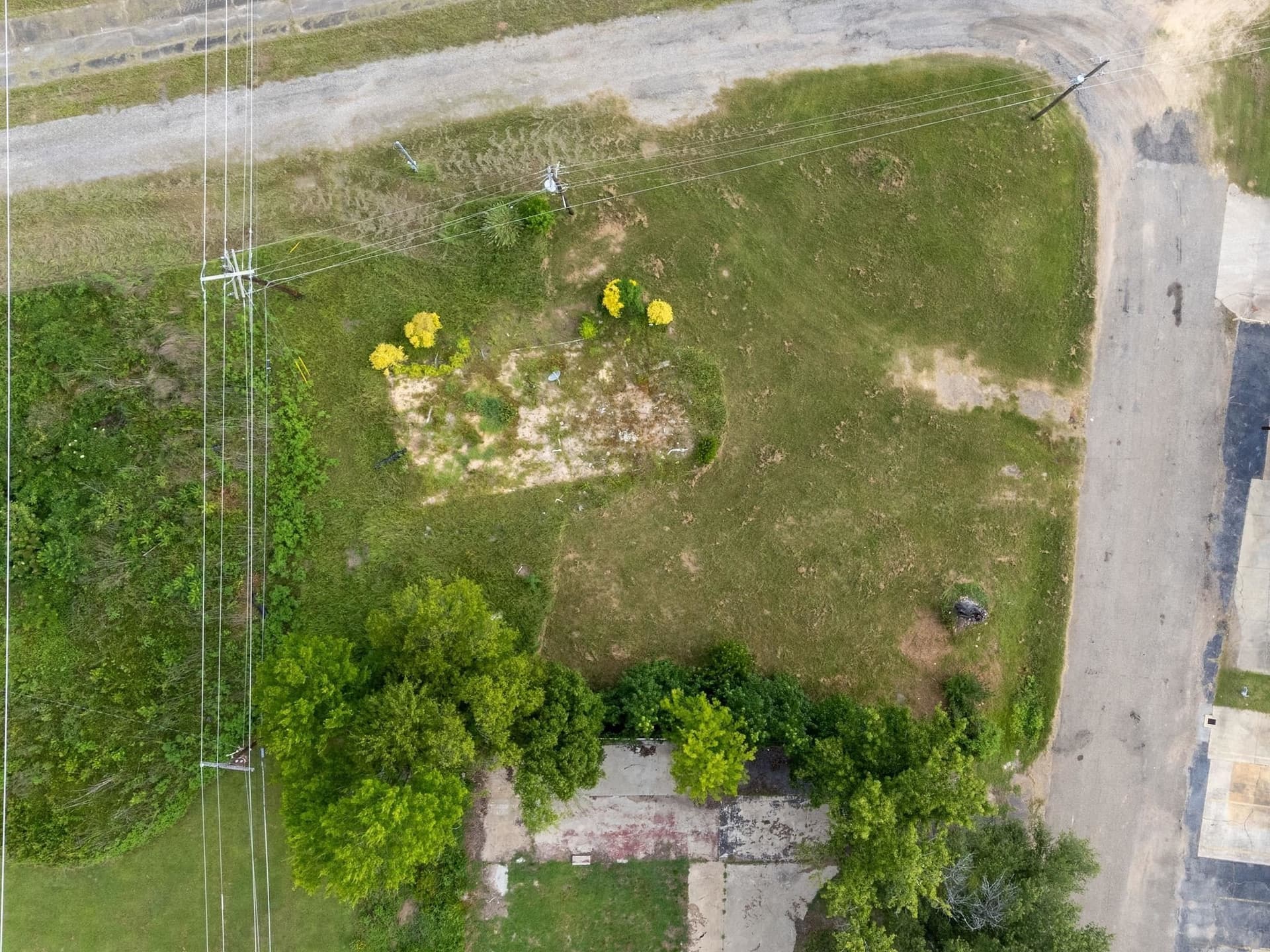 0.43 acres in Gregg County - photo 16
