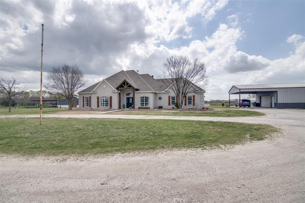 11.2 acres in Hunt County