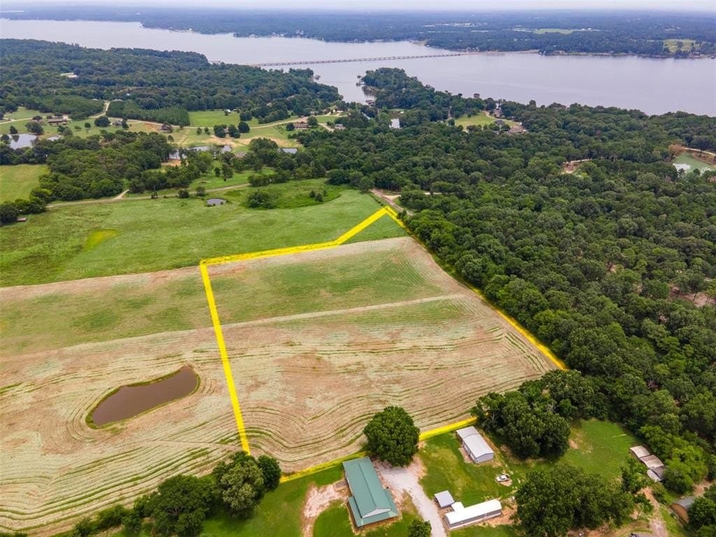 11.73 acres in Titus County gallery image 2