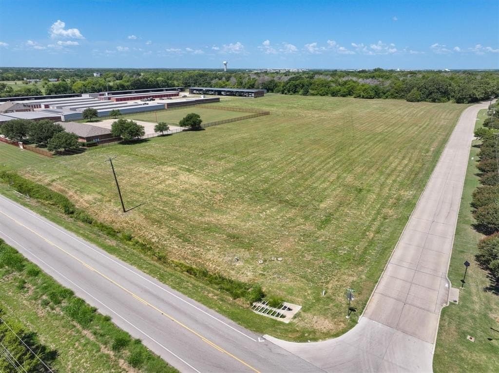 6.79 acres in Kaufman County gallery image 2
