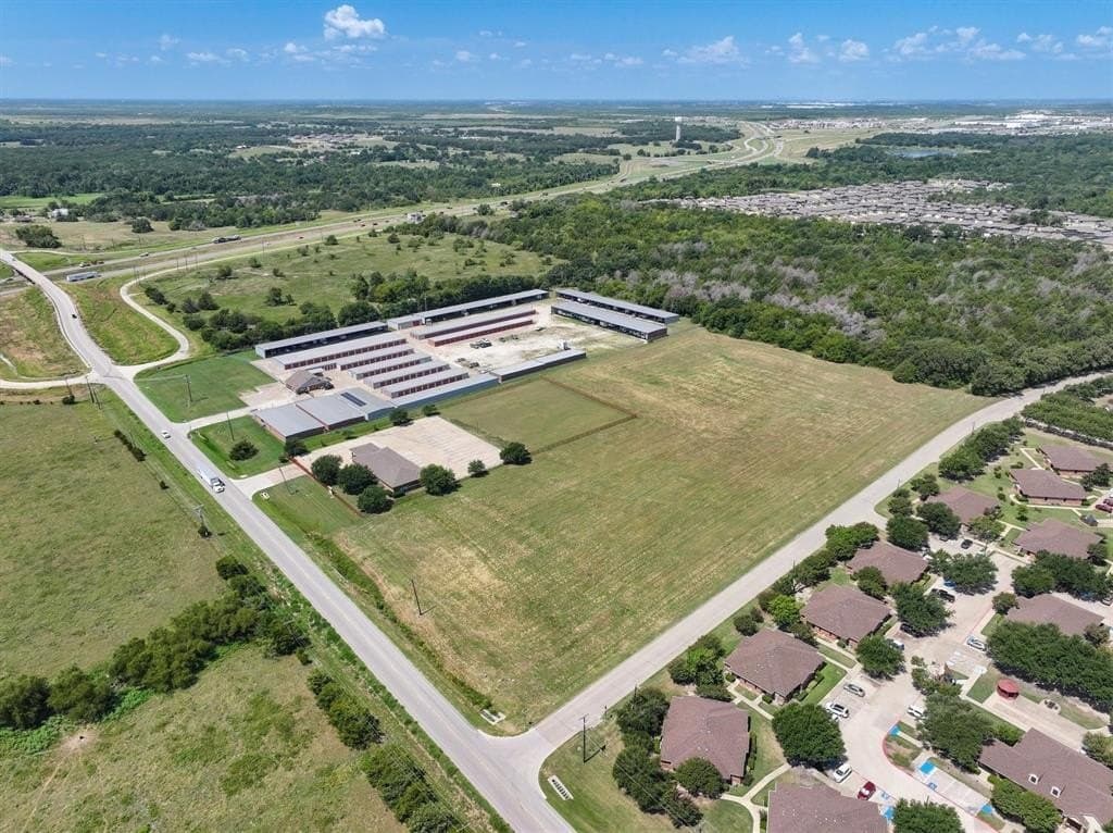 6.79 acres in Kaufman County gallery image 3