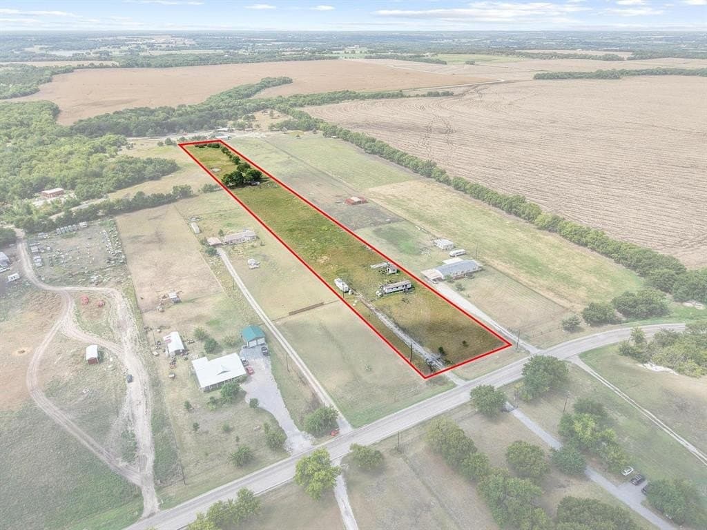 5 acres in Grayson County