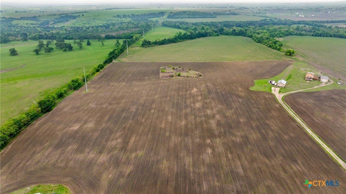 32.58 acres in Williamson County - photo 6