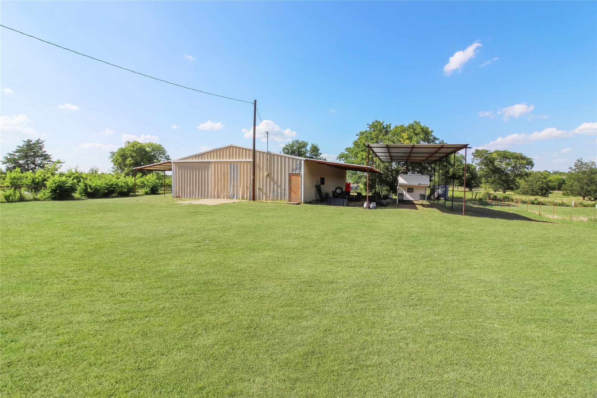15.58 acres in Kaufman County - photo 6