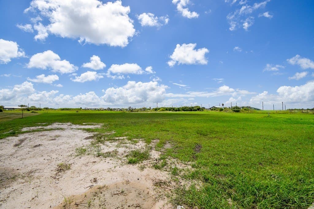 1.95 acres in Texas County - photo 15