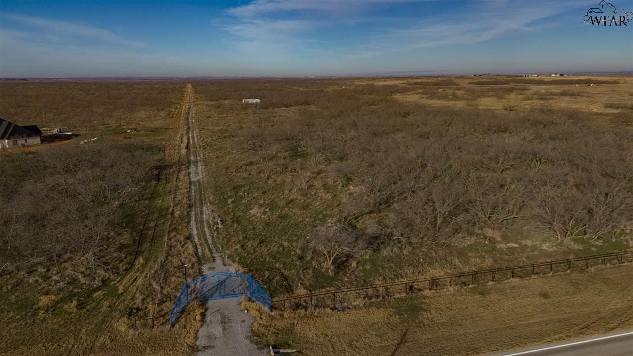 50 acres in Clay County gallery image 3