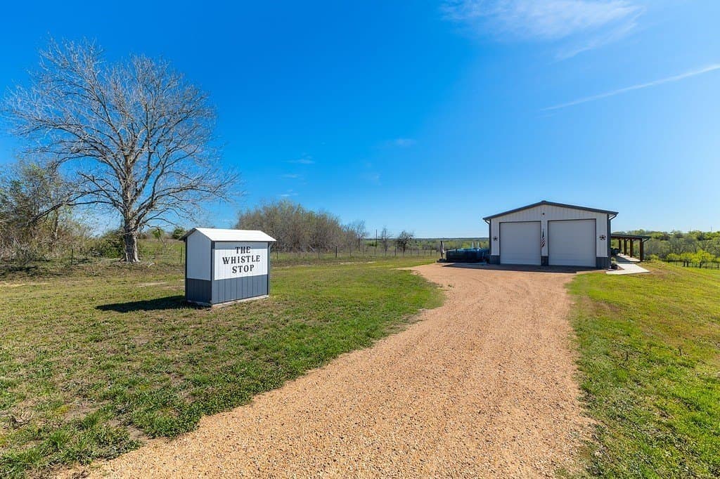 11.07 acres in Fayette County gallery image 4