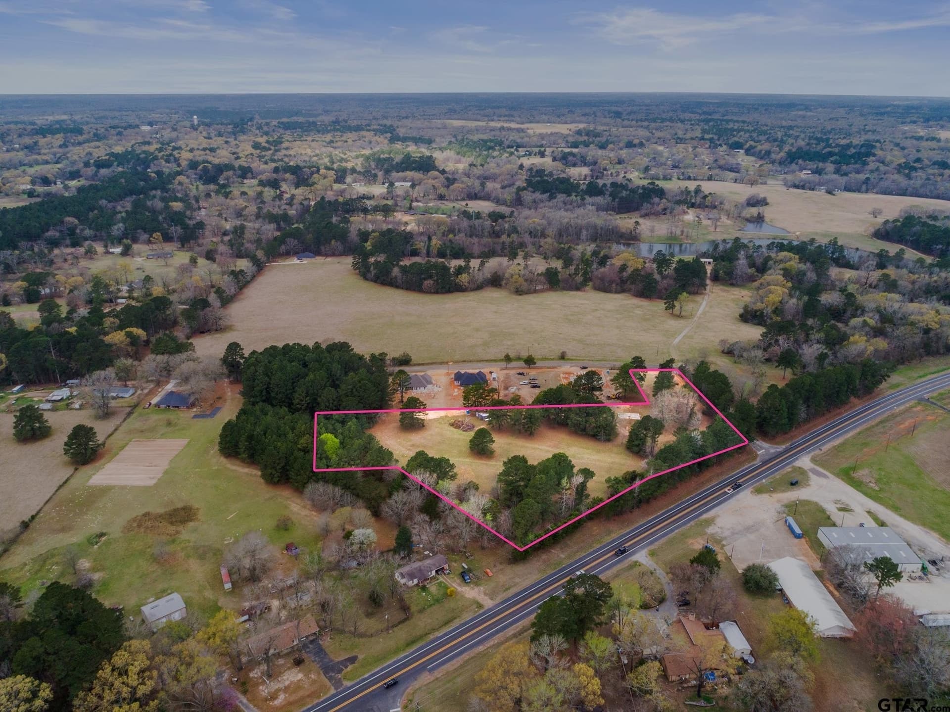 2.96 acres in Smith County gallery image 4