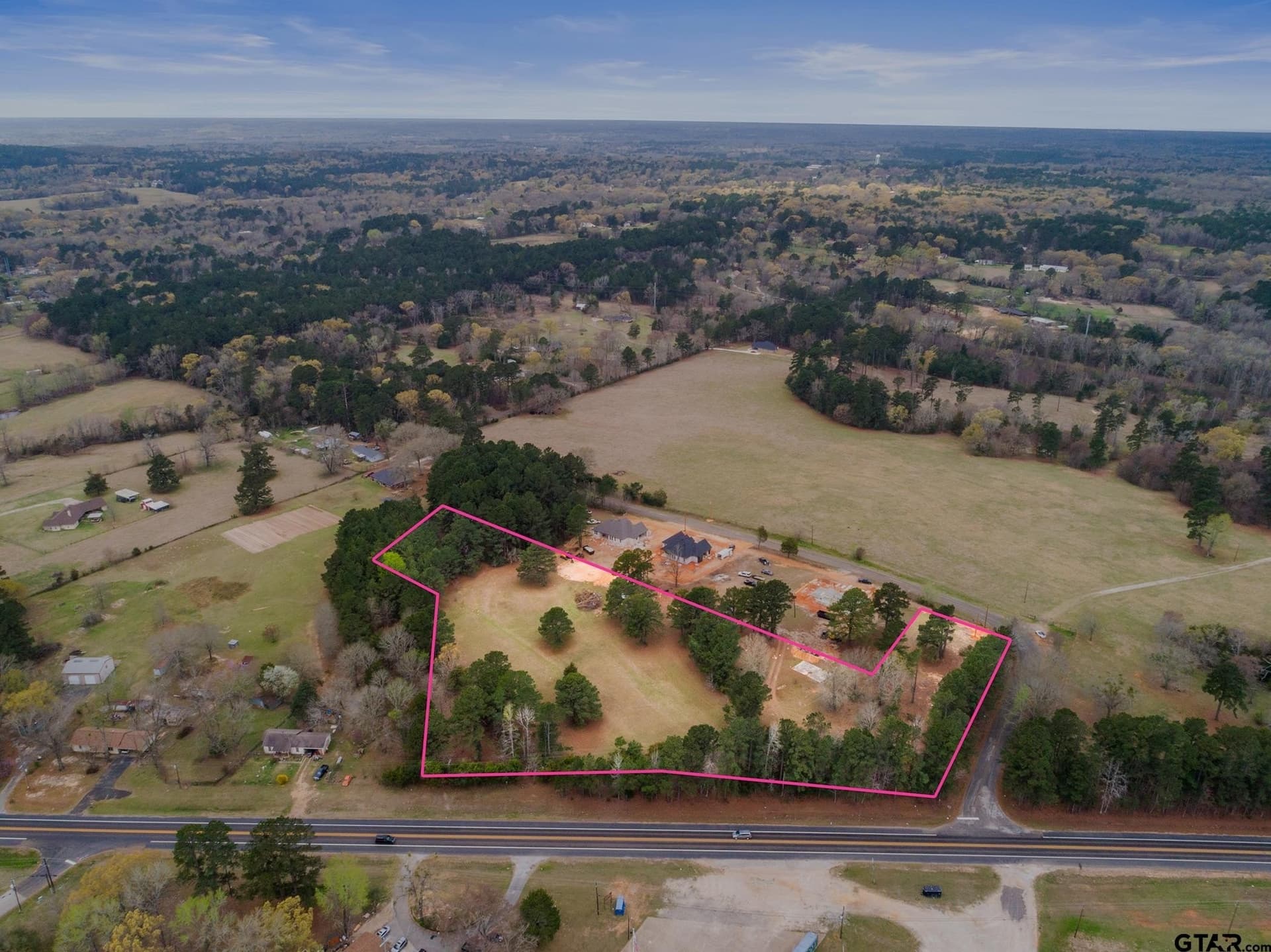 2.96 acres in Smith County gallery image 3