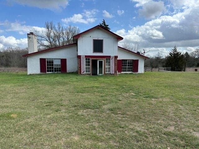 10 acres in Burleson County