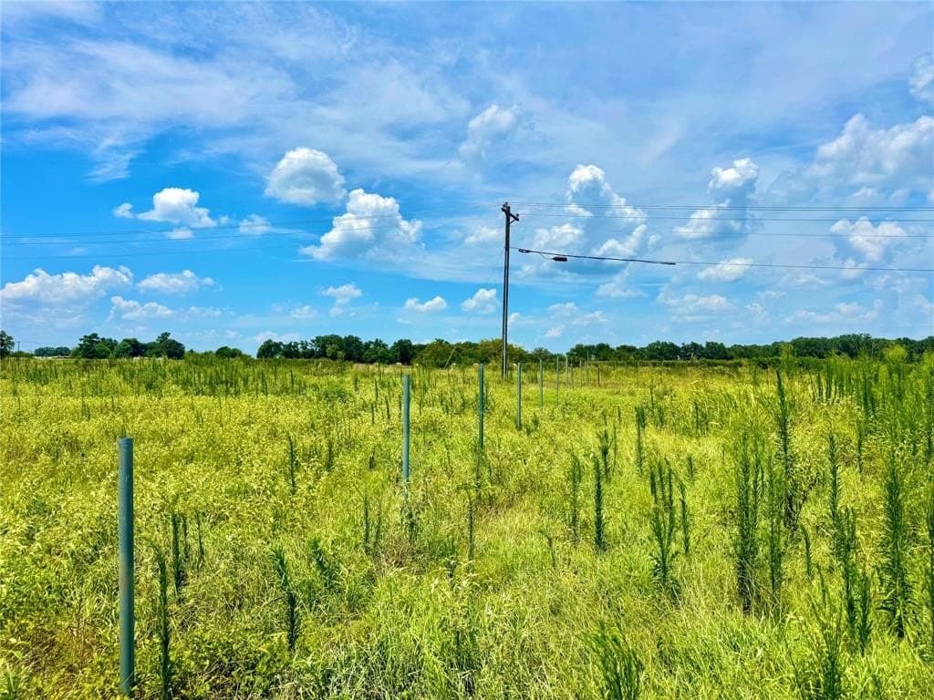 5.71 acres in Hopkins County featured view
