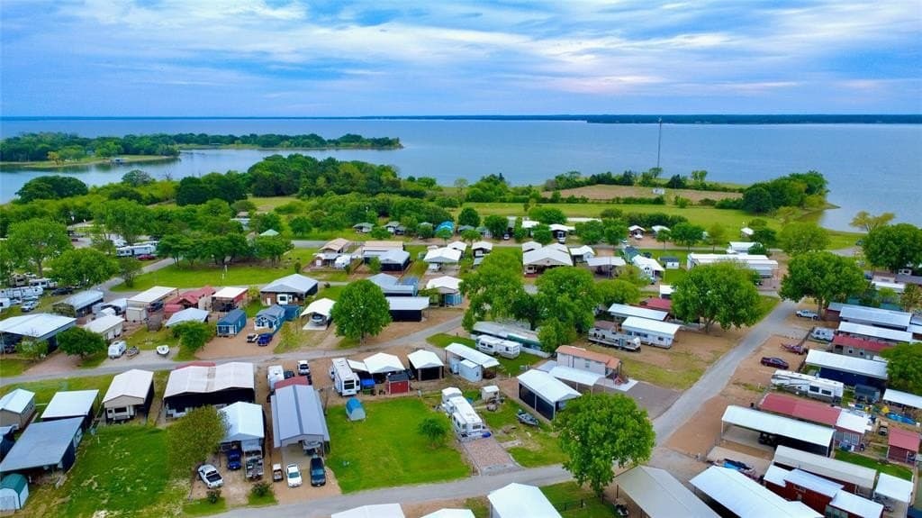 0.06 acres in Navarro County featured view