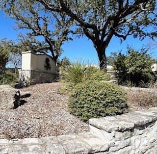 1.83 acres in Kerr County - photo 9