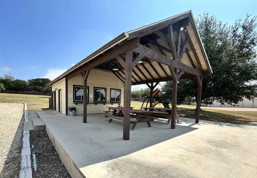 1.83 acres in Kerr County - photo 17