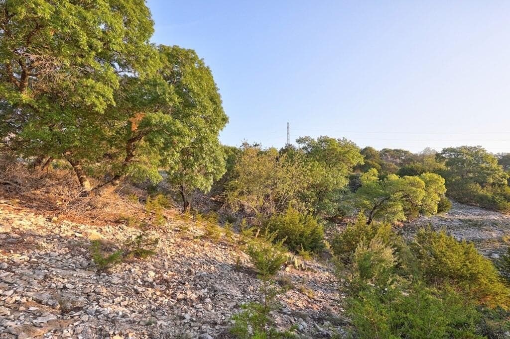 1.83 acres in Kerr County - photo 14