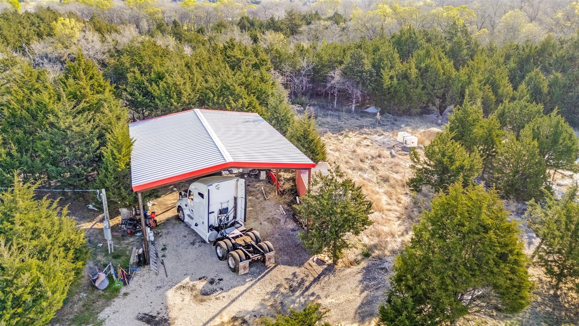 10 acres in Ellis County - photo 5