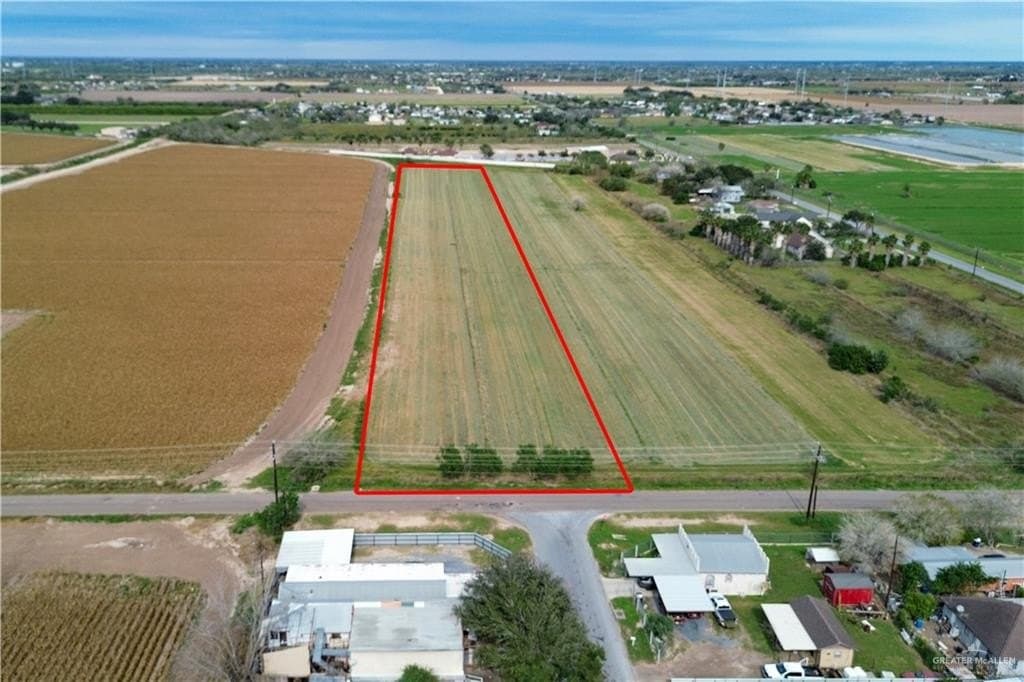 5.73 acres in Hidalgo County