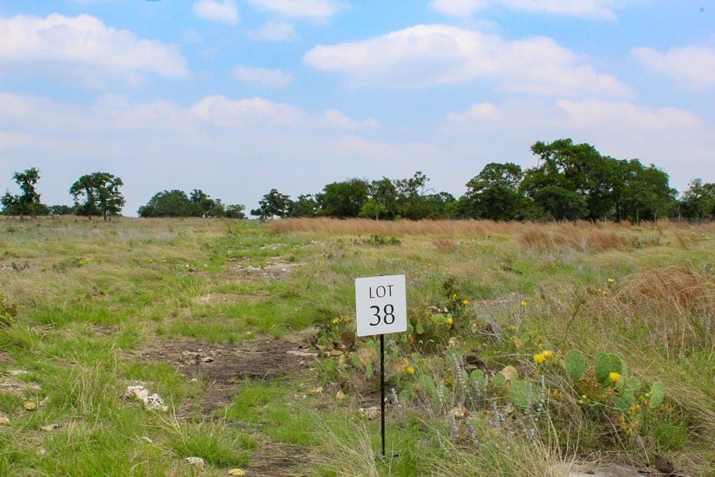 5.09 acres in Kerr County gallery image 2