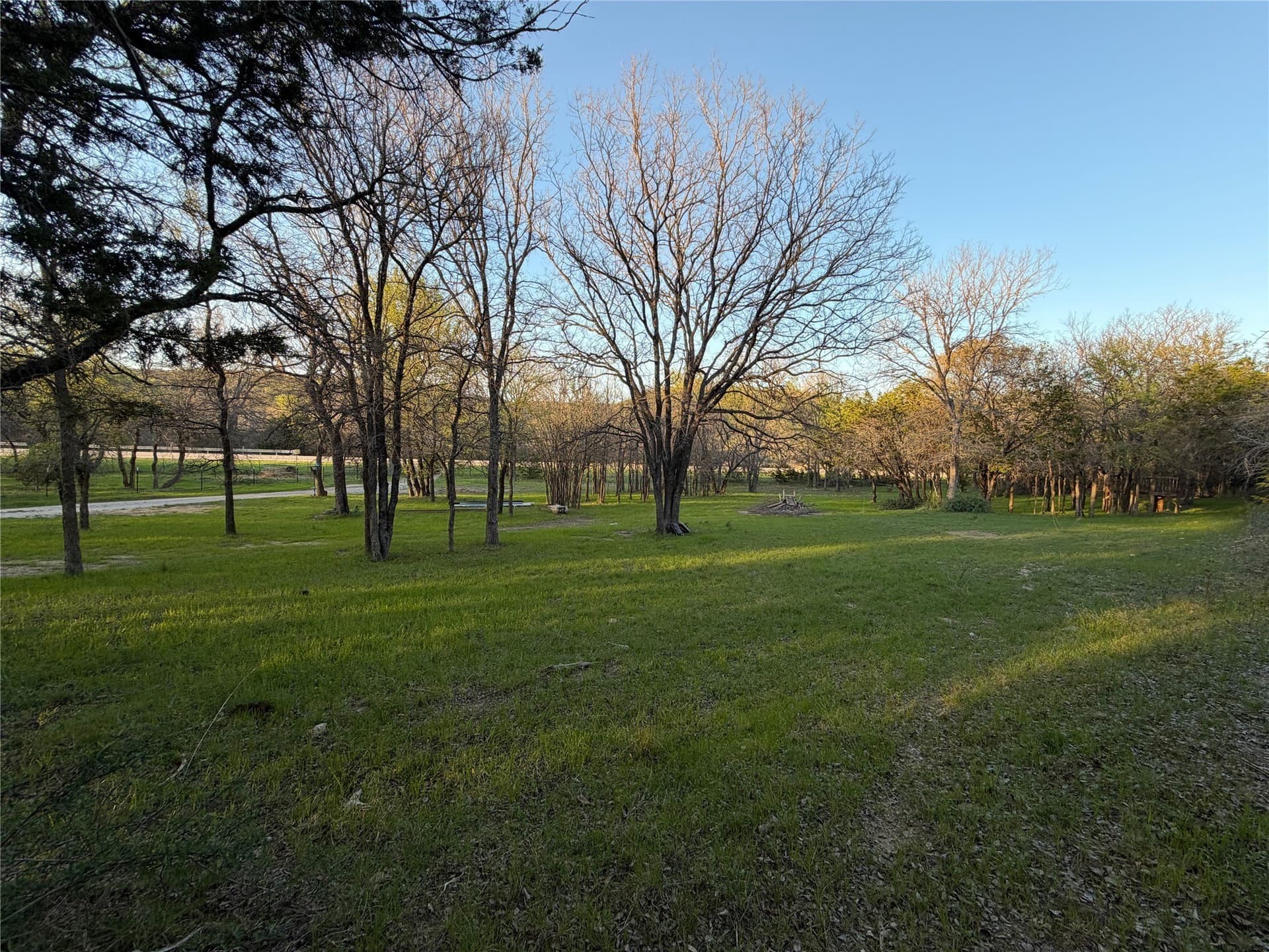 2.09 acres in Palo Pinto County - photo 4