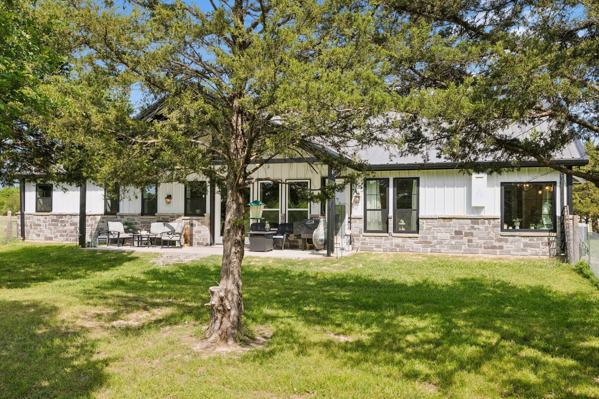 171.21 acres in Hunt County - photo 28