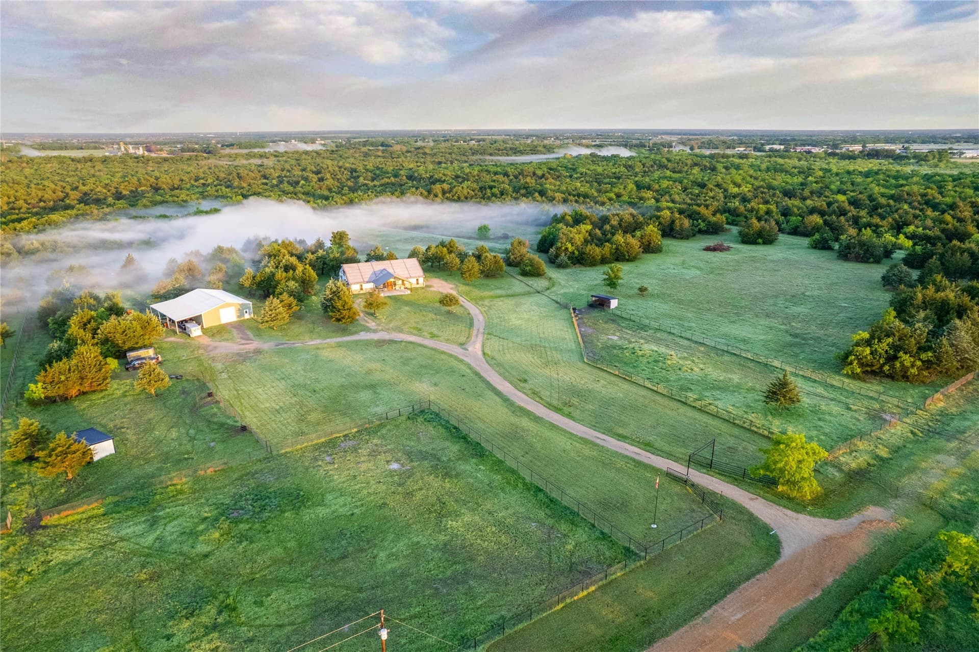 171.21 acres in Hunt County - photo 36