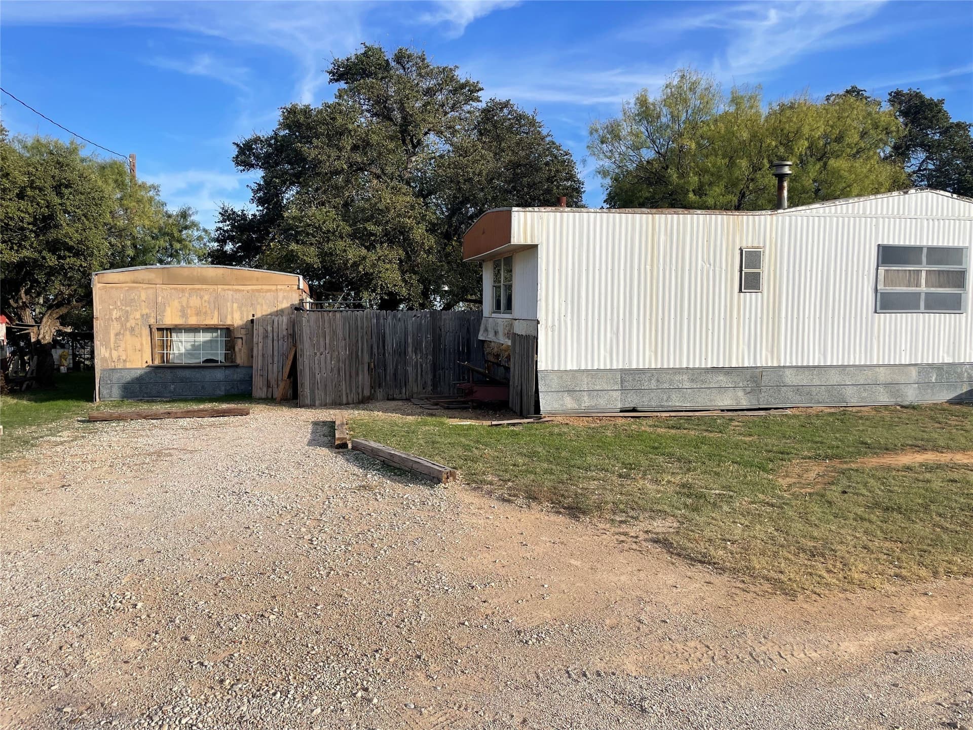 0.57 acres in Stephens County - photo 4