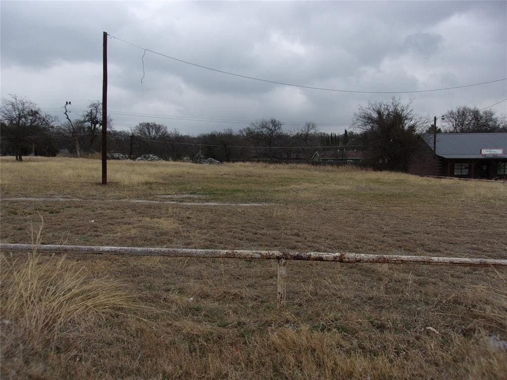 1.65 acres in Tarrant County