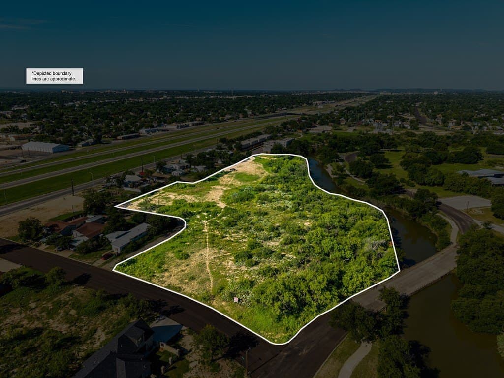 3.71 acres in Tom Green County gallery image 2