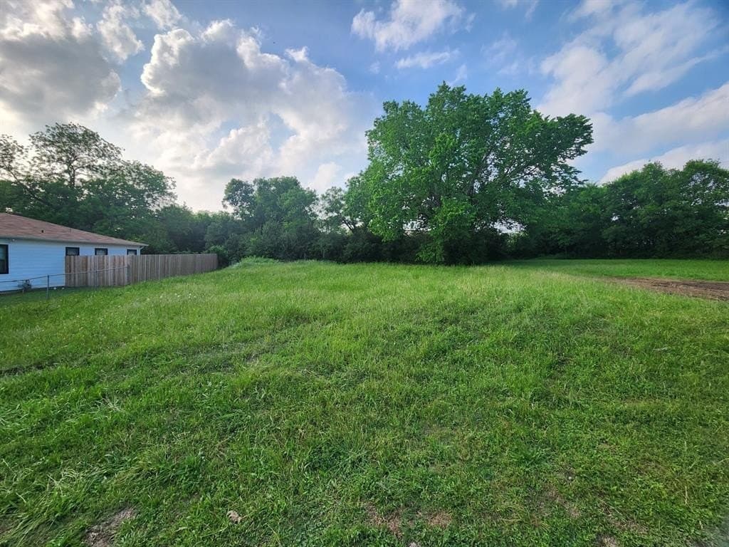 0.14 acres in Dallas County gallery image 3