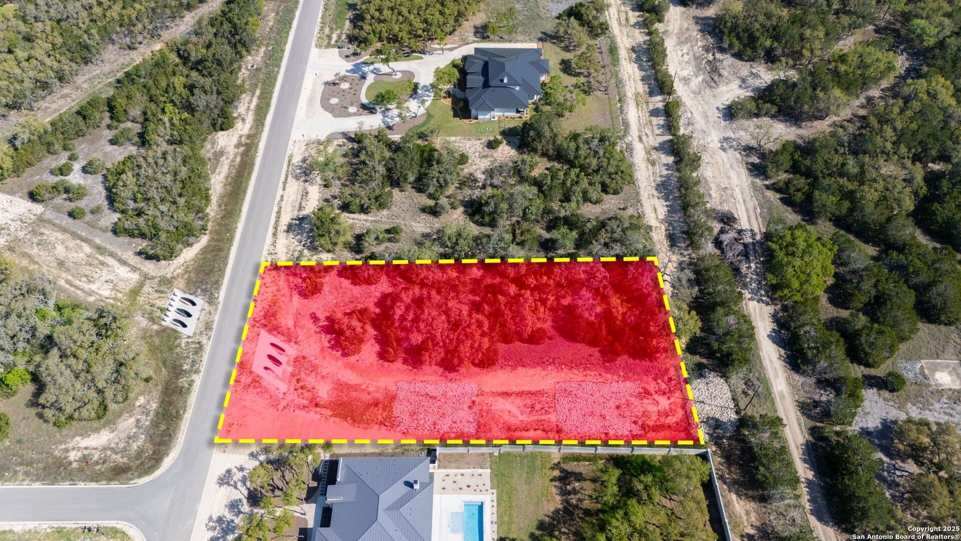 1.01 acres in Comal County - photo 6